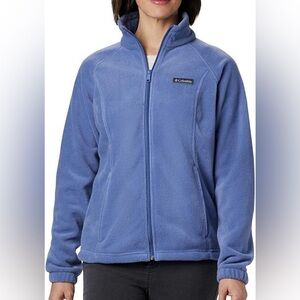 Columbia Fleece Jacket in Blue Size: M
